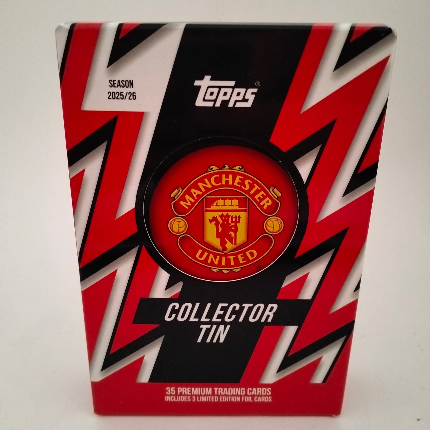 Topps Collector Tin MANCHESTER UNITED 2025-26 35 Premium Trading Cards
