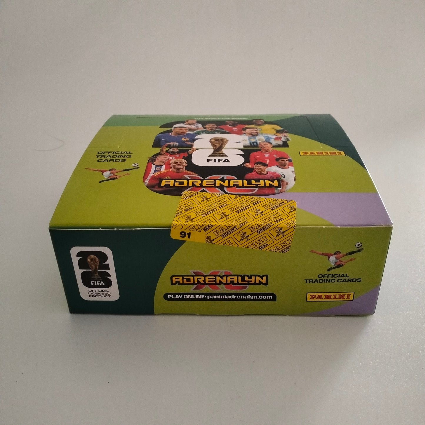 Panini Adrenalyn FIFA World Cup 2026 caja 24 sobres