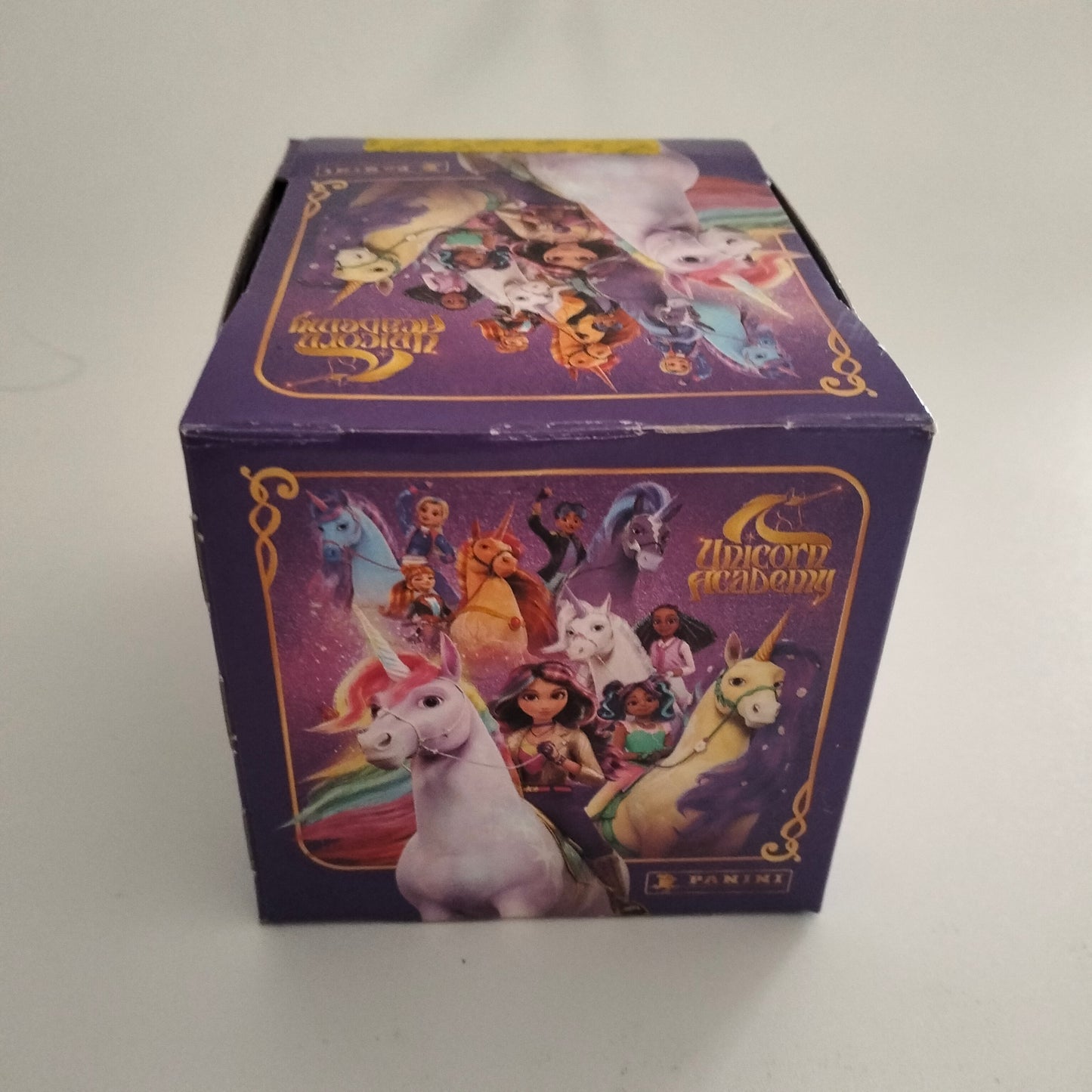 Panini Academia Unicornio caja 50 sobres