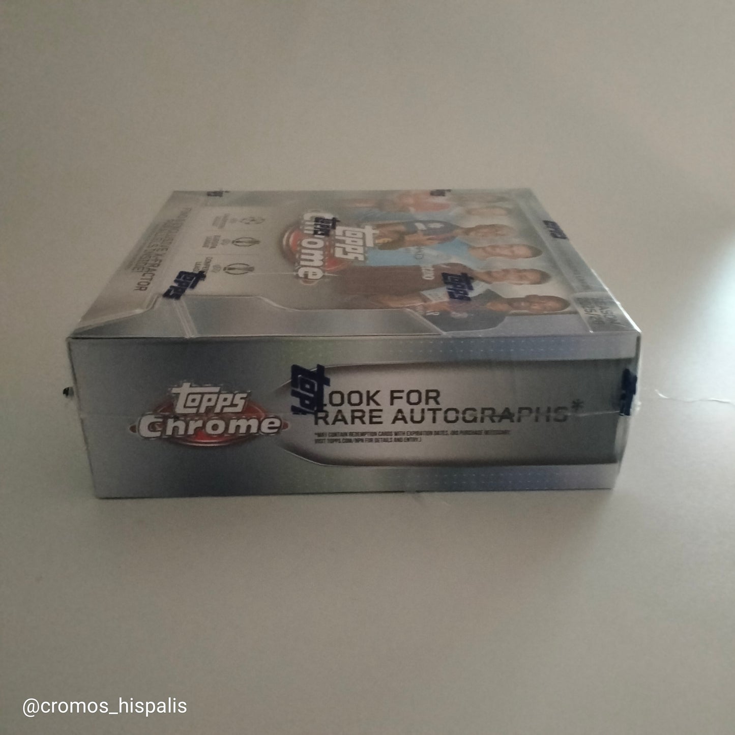 Topps UCC Chrome 2025-26 mega box 6 sobres