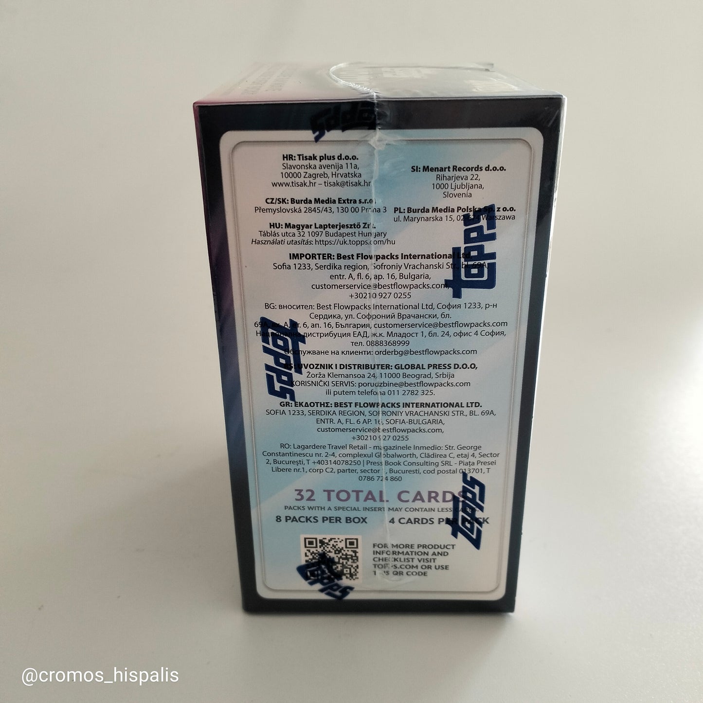 Topps Disney Chrome 2026 value box 32 total cards