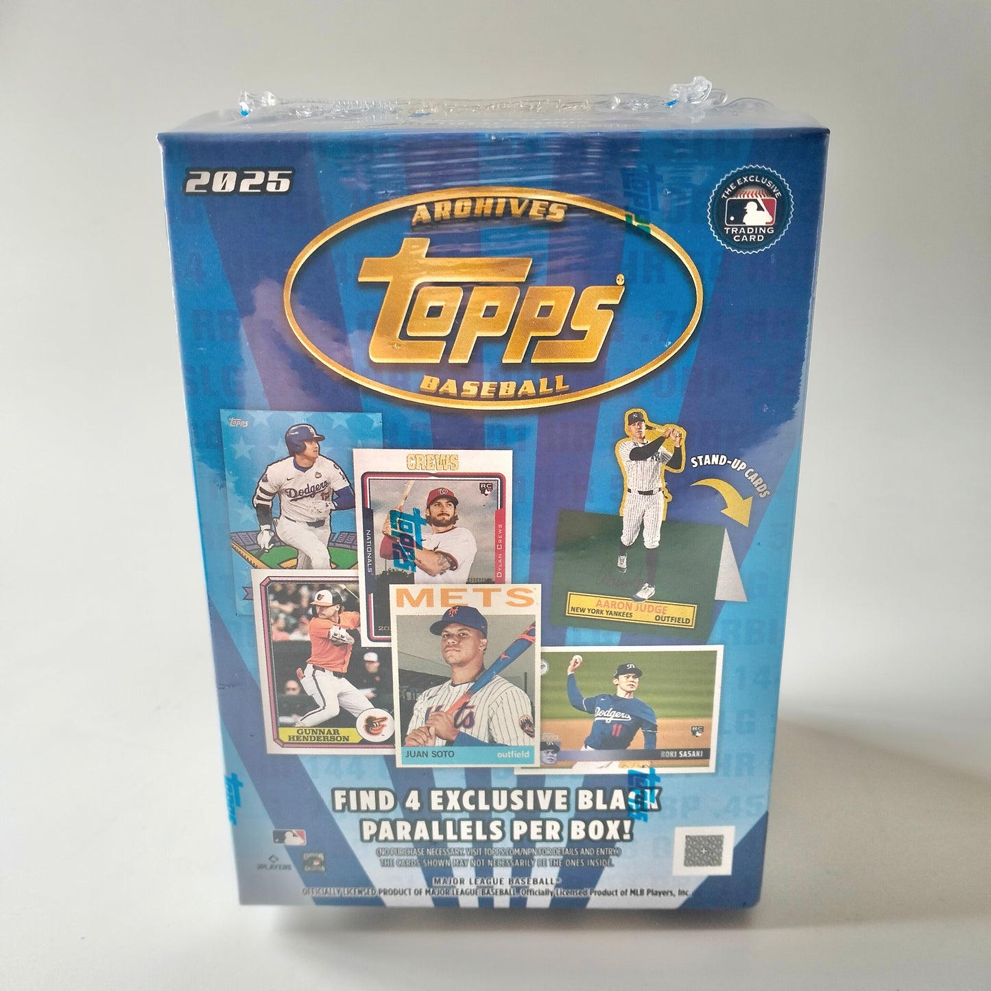 Topps Archives MLB 2025 Value Box 7 packs 8 cards per pack