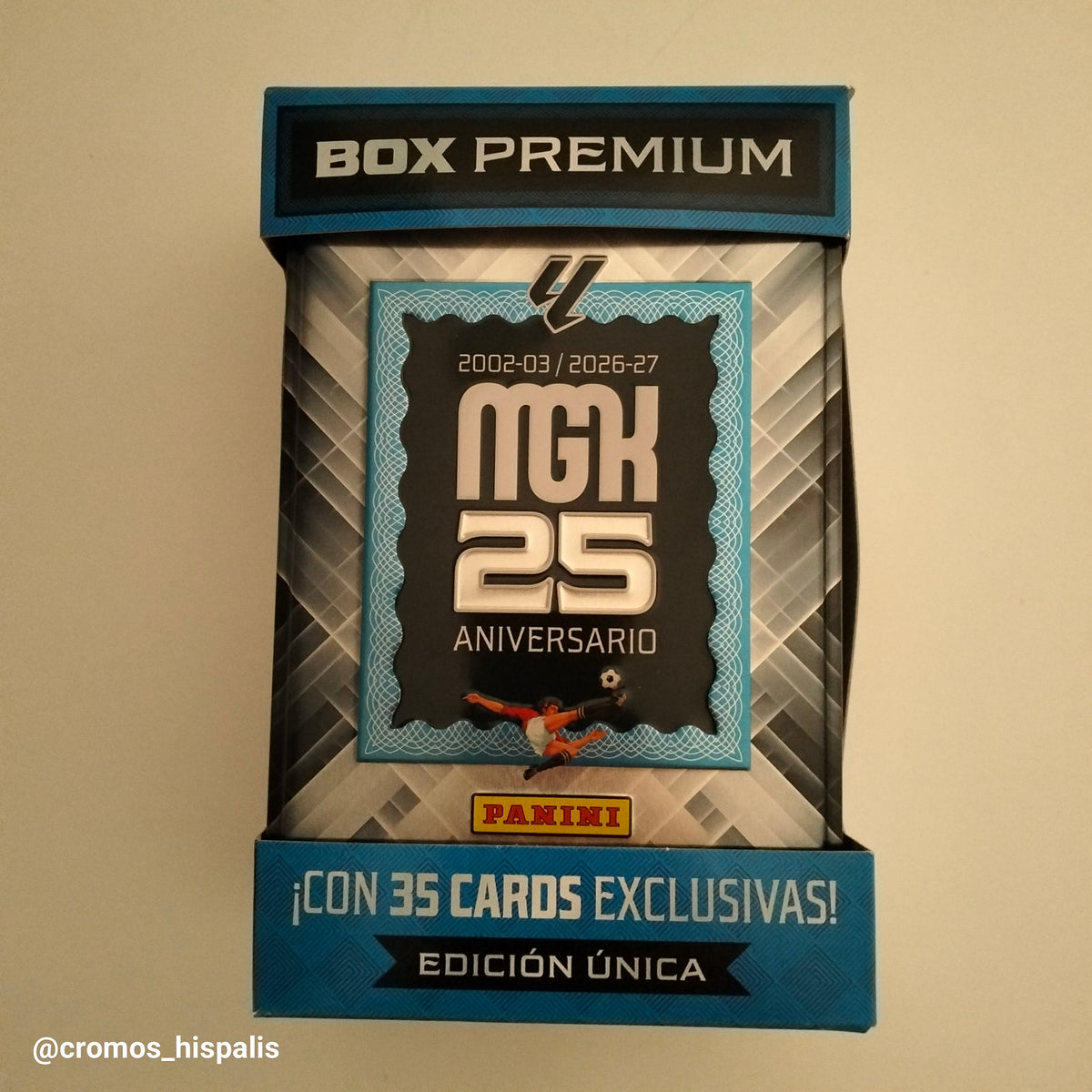 Panini Megacracks 2026-27 Box Premium 35 cards exclusivas